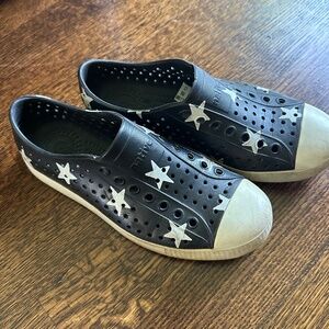 Women's Native Shoes, black/white stars, size 7